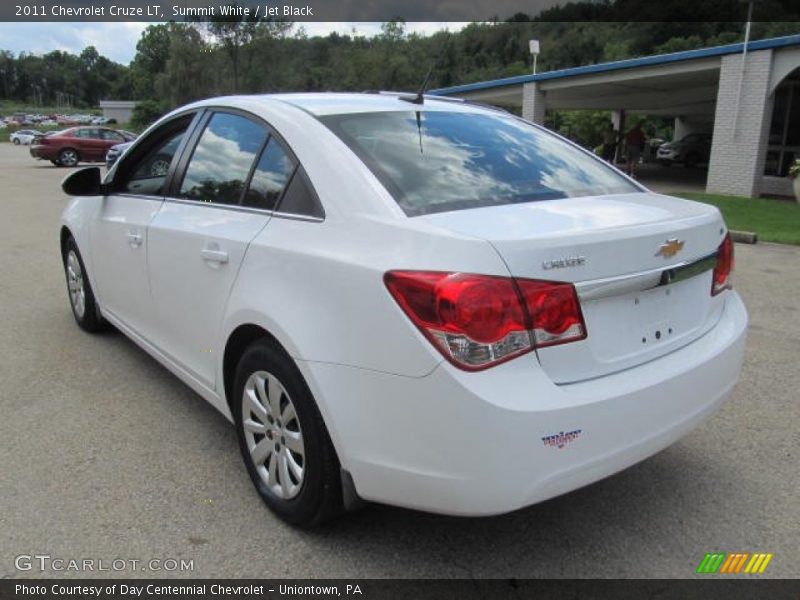 Summit White / Jet Black 2011 Chevrolet Cruze LT