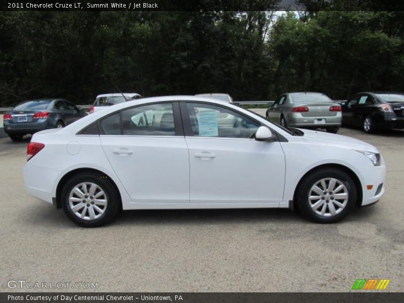 Summit White / Jet Black 2011 Chevrolet Cruze LT