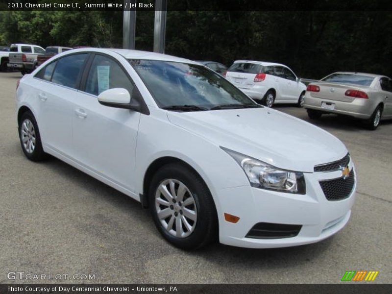 Summit White / Jet Black 2011 Chevrolet Cruze LT