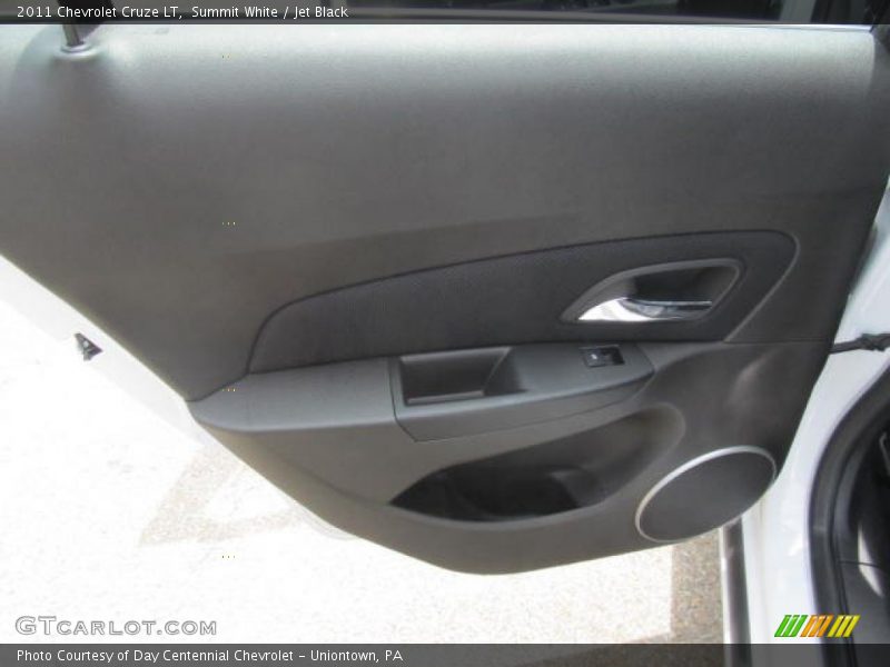 Summit White / Jet Black 2011 Chevrolet Cruze LT