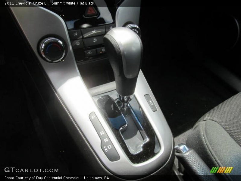 Summit White / Jet Black 2011 Chevrolet Cruze LT
