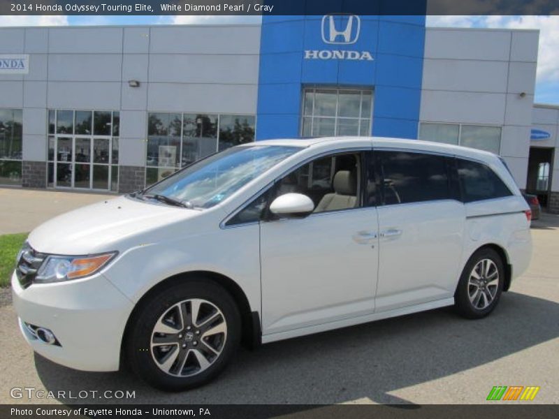 Front 3/4 View of 2014 Odyssey Touring Elite