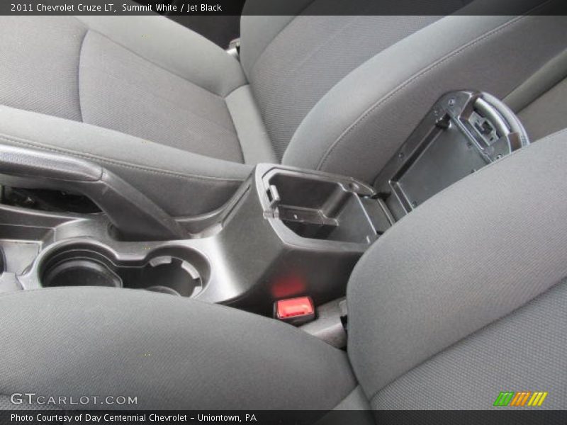 Summit White / Jet Black 2011 Chevrolet Cruze LT