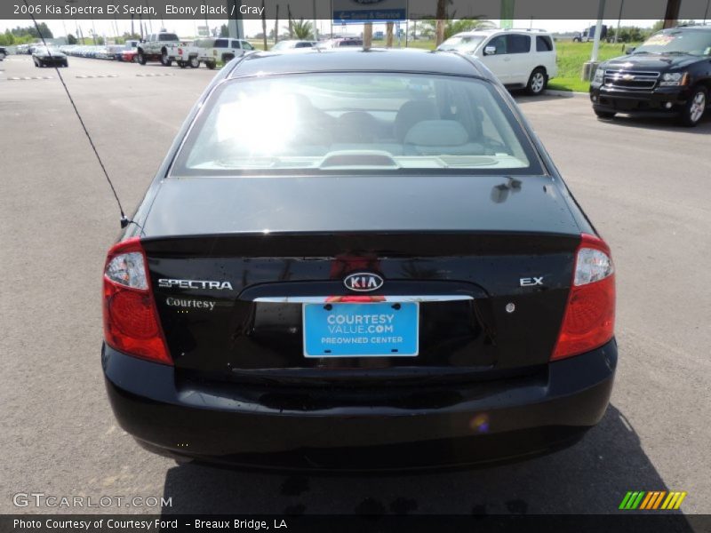 Ebony Black / Gray 2006 Kia Spectra EX Sedan