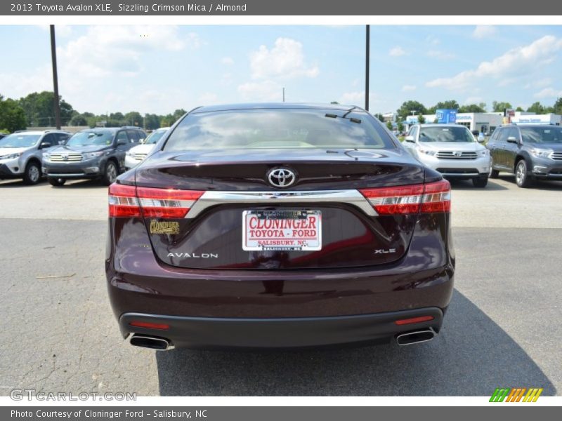 Sizzling Crimson Mica / Almond 2013 Toyota Avalon XLE