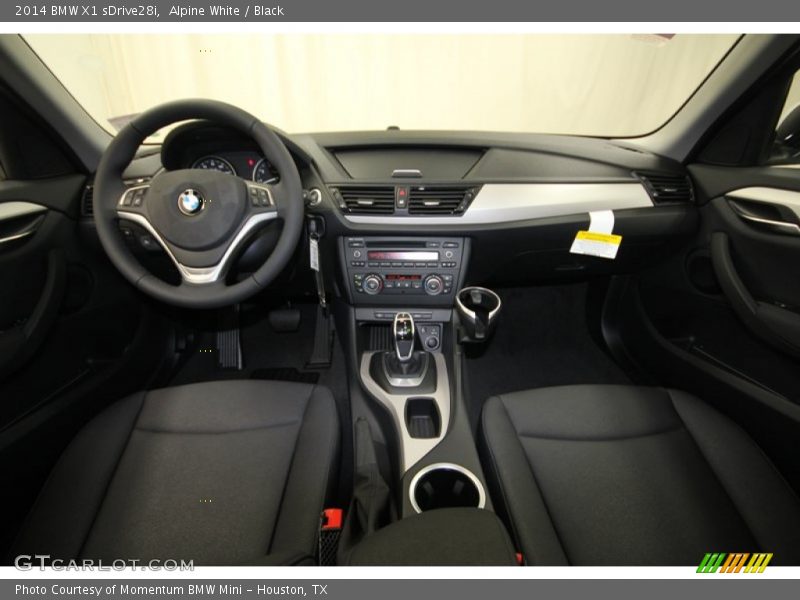 Alpine White / Black 2014 BMW X1 sDrive28i