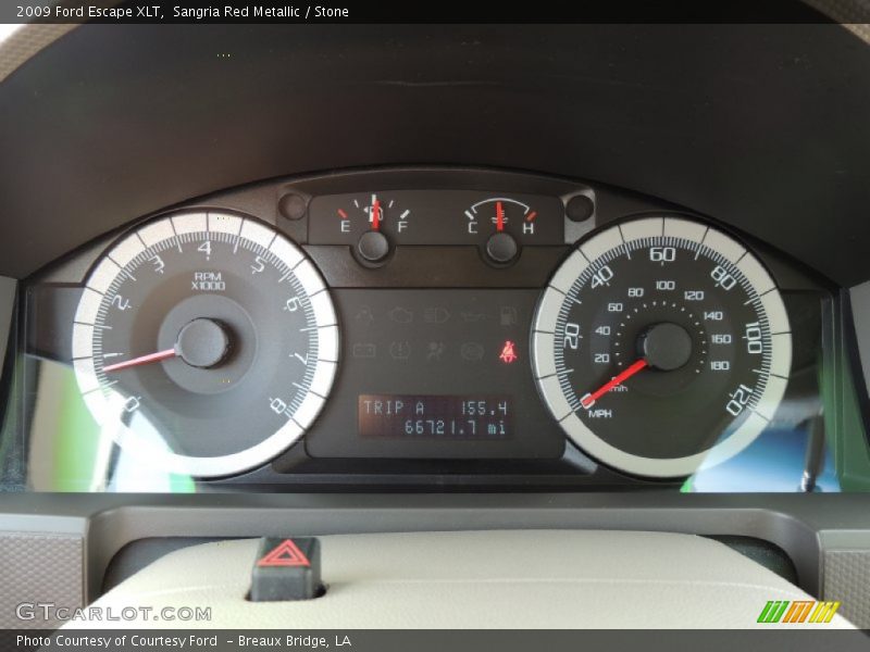 Sangria Red Metallic / Stone 2009 Ford Escape XLT