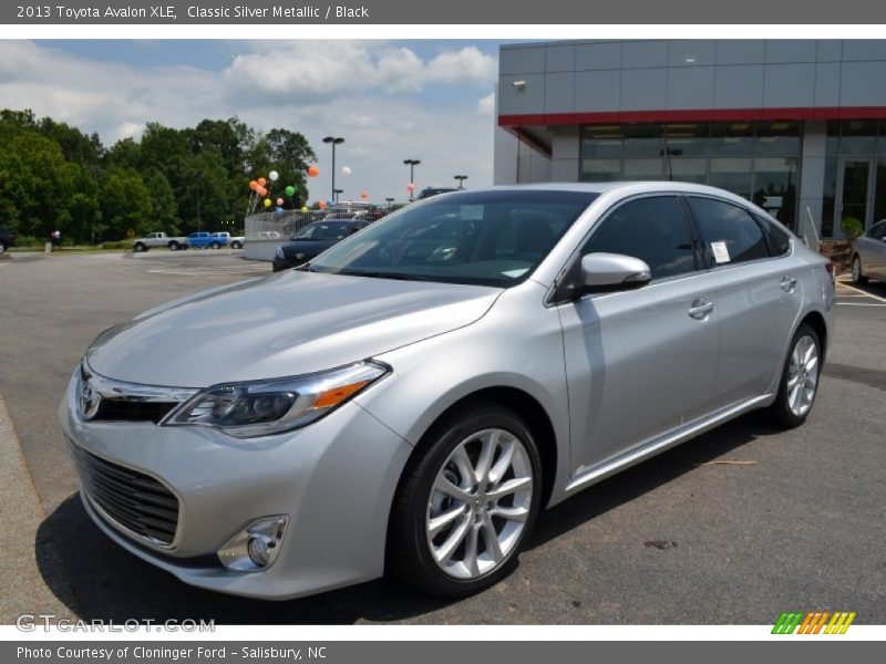 Classic Silver Metallic / Black 2013 Toyota Avalon XLE