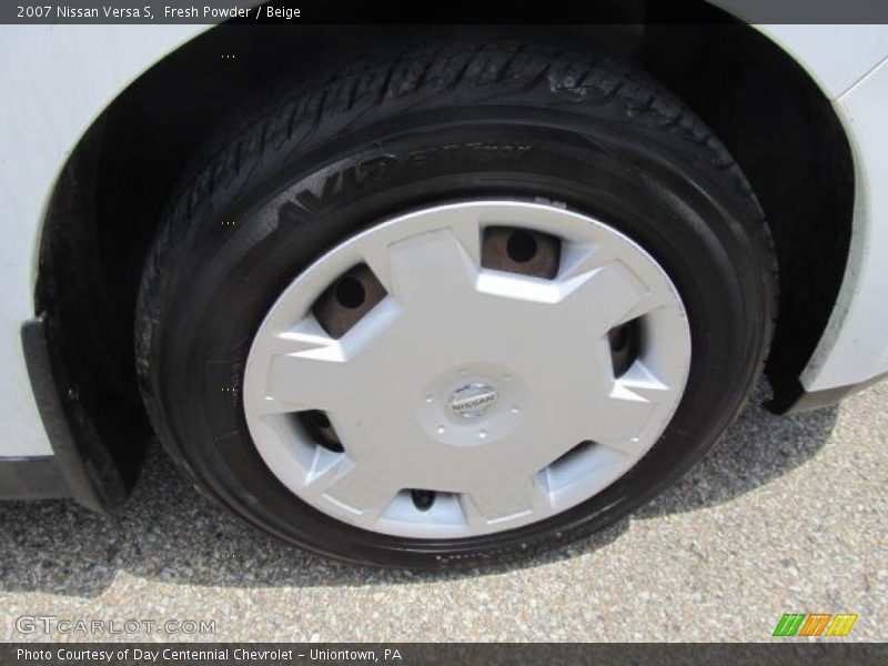 Fresh Powder / Beige 2007 Nissan Versa S