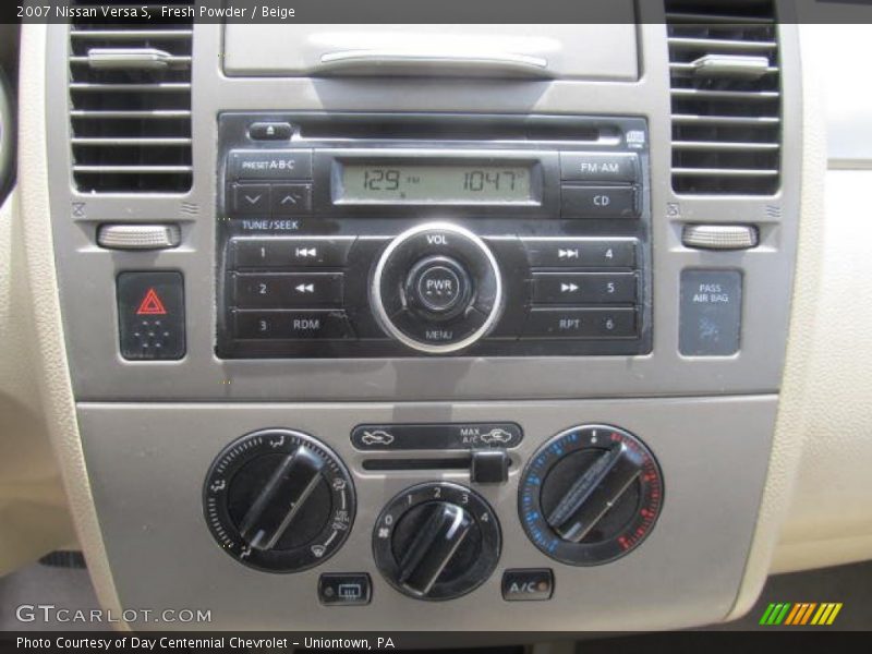 Fresh Powder / Beige 2007 Nissan Versa S