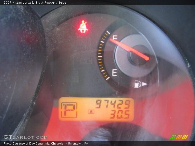 Fresh Powder / Beige 2007 Nissan Versa S