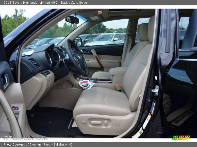 Black / Sand Beige 2013 Toyota Highlander Limited 4WD