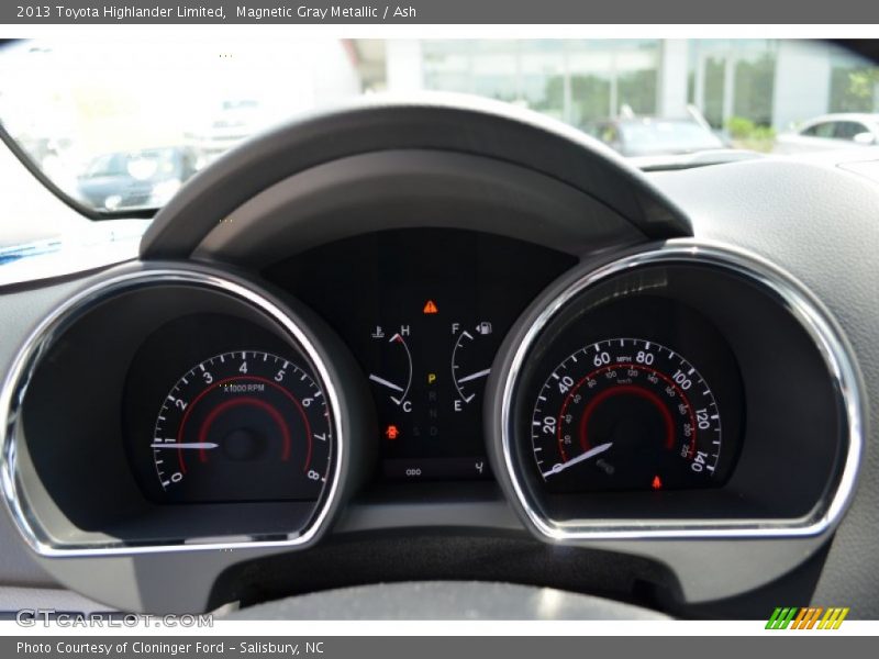 Magnetic Gray Metallic / Ash 2013 Toyota Highlander Limited