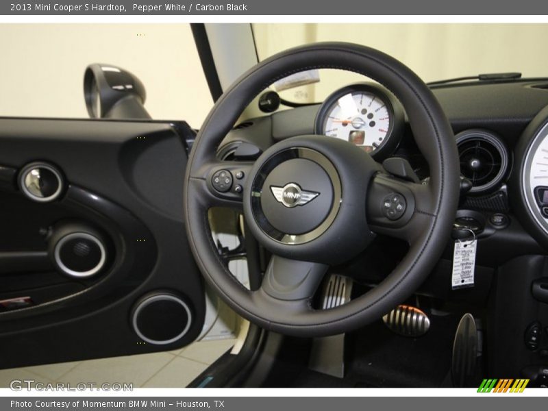 Pepper White / Carbon Black 2013 Mini Cooper S Hardtop