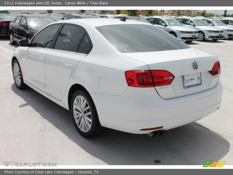 Candy White / Titan Black 2011 Volkswagen Jetta SEL Sedan