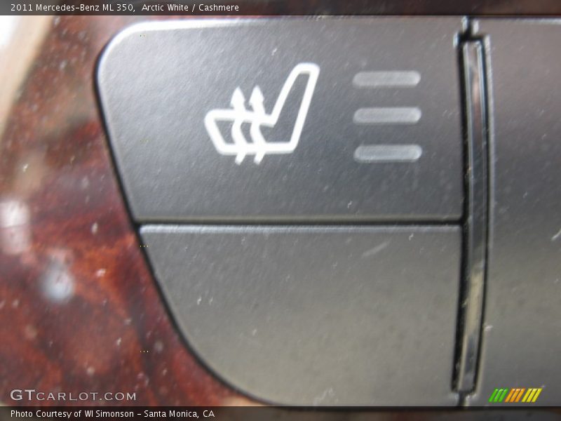 Arctic White / Cashmere 2011 Mercedes-Benz ML 350