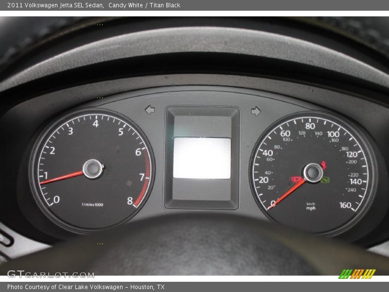 Candy White / Titan Black 2011 Volkswagen Jetta SEL Sedan