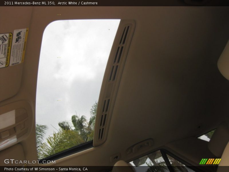 Arctic White / Cashmere 2011 Mercedes-Benz ML 350