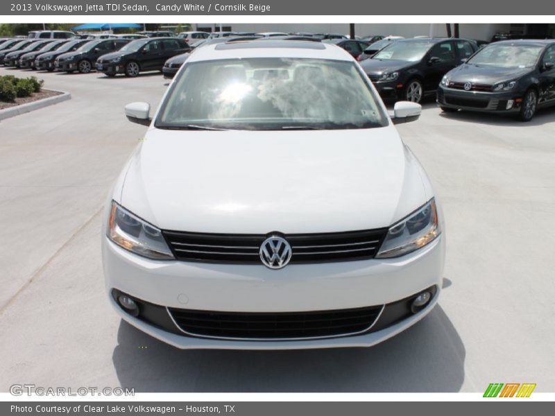 Candy White / Cornsilk Beige 2013 Volkswagen Jetta TDI Sedan