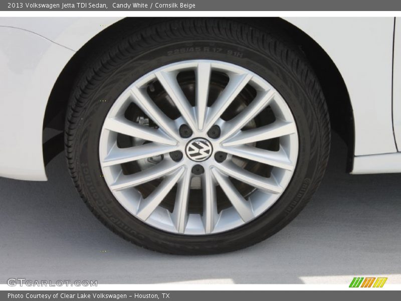 Candy White / Cornsilk Beige 2013 Volkswagen Jetta TDI Sedan