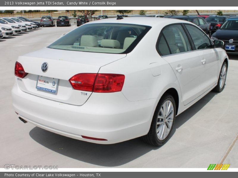 Candy White / Cornsilk Beige 2013 Volkswagen Jetta TDI Sedan