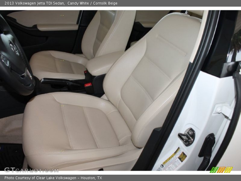 Candy White / Cornsilk Beige 2013 Volkswagen Jetta TDI Sedan