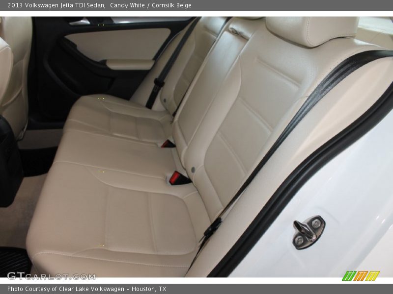 Candy White / Cornsilk Beige 2013 Volkswagen Jetta TDI Sedan