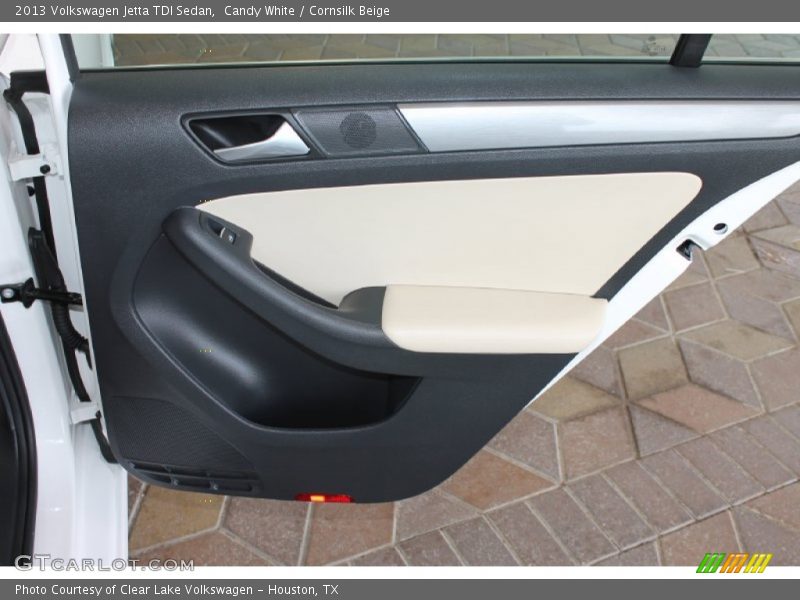 Candy White / Cornsilk Beige 2013 Volkswagen Jetta TDI Sedan