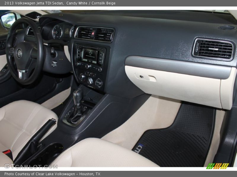 Candy White / Cornsilk Beige 2013 Volkswagen Jetta TDI Sedan