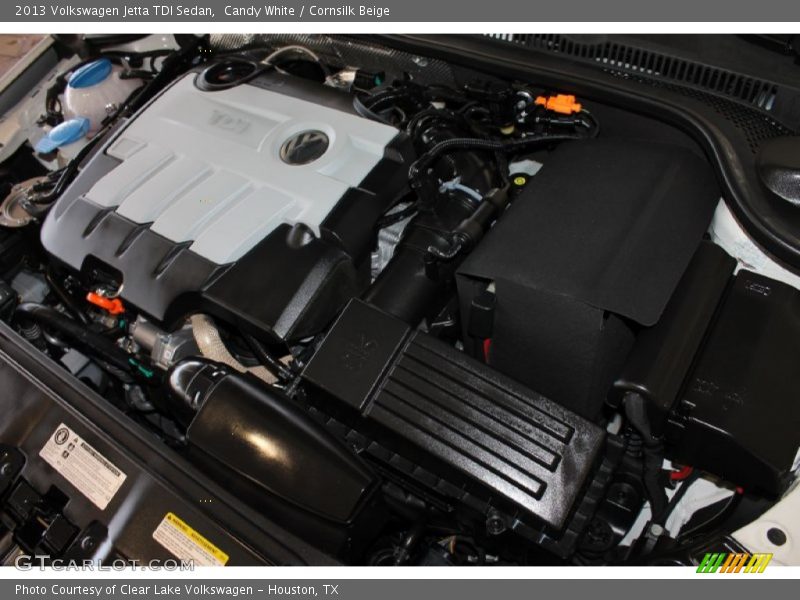 Candy White / Cornsilk Beige 2013 Volkswagen Jetta TDI Sedan