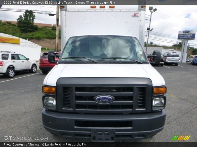 Oxford White / Medium Flint 2012 Ford E Series Cutaway E350 Moving Truck