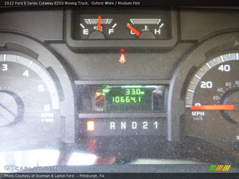 Oxford White / Medium Flint 2012 Ford E Series Cutaway E350 Moving Truck