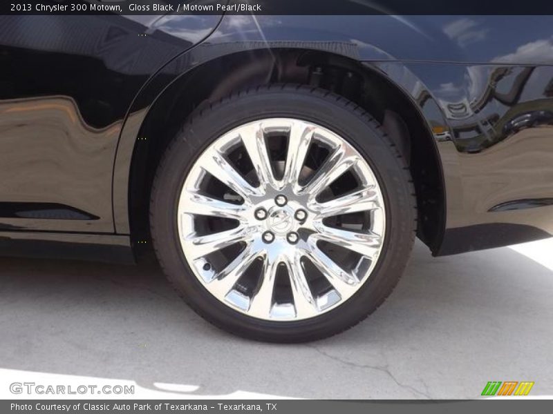 2013 300 Motown Wheel