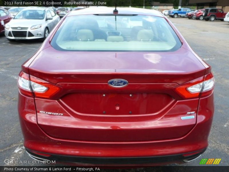 Ruby Red Metallic / Dune 2013 Ford Fusion SE 2.0 EcoBoost