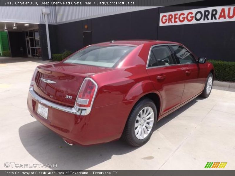 Deep Cherry Red Crystal Pearl / Black/Light Frost Beige 2013 Chrysler 300