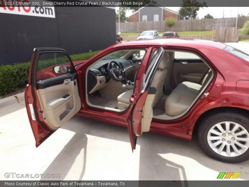 Deep Cherry Red Crystal Pearl / Black/Light Frost Beige 2013 Chrysler 300