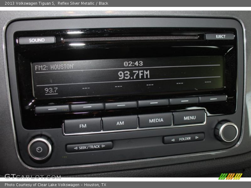 Reflex Silver Metallic / Black 2013 Volkswagen Tiguan S