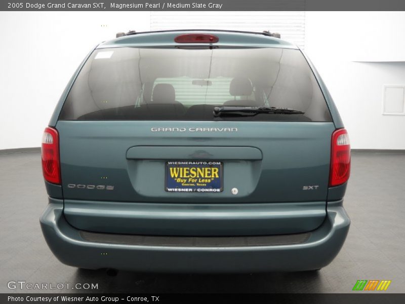 Magnesium Pearl / Medium Slate Gray 2005 Dodge Grand Caravan SXT