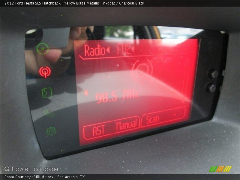 Yellow Blaze Metallic Tri-coat / Charcoal Black 2012 Ford Fiesta SES Hatchback