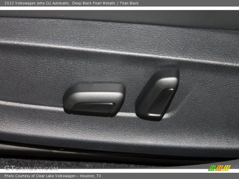 Deep Black Pearl Metallic / Titan Black 2013 Volkswagen Jetta GLI Autobahn