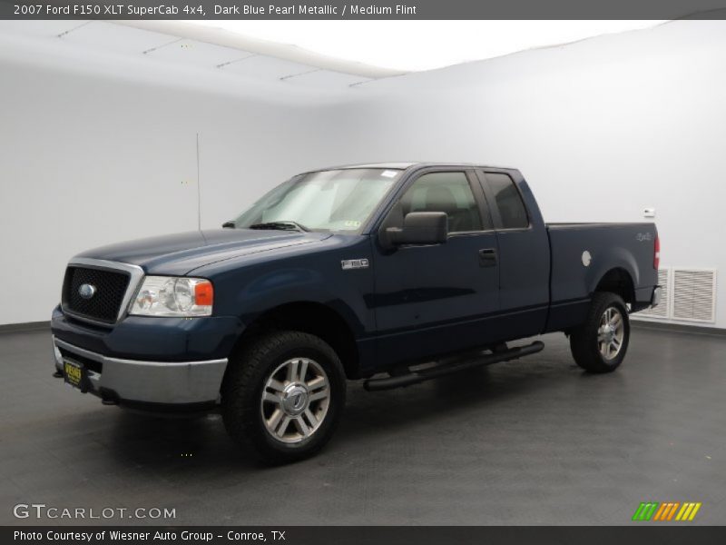 Dark Blue Pearl Metallic / Medium Flint 2007 Ford F150 XLT SuperCab 4x4