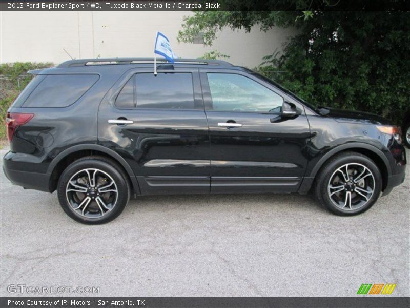 Tuxedo Black Metallic / Charcoal Black 2013 Ford Explorer Sport 4WD