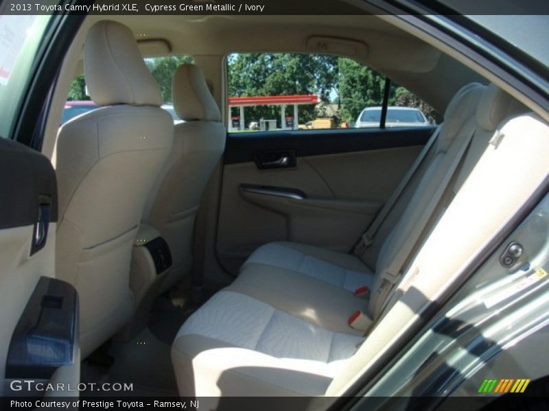 Cypress Green Metallic / Ivory 2013 Toyota Camry Hybrid XLE