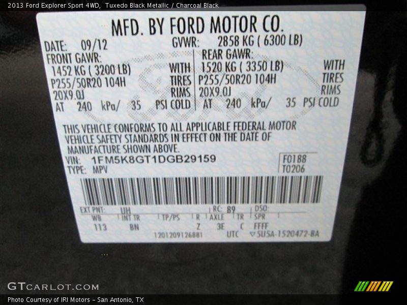Tuxedo Black Metallic / Charcoal Black 2013 Ford Explorer Sport 4WD