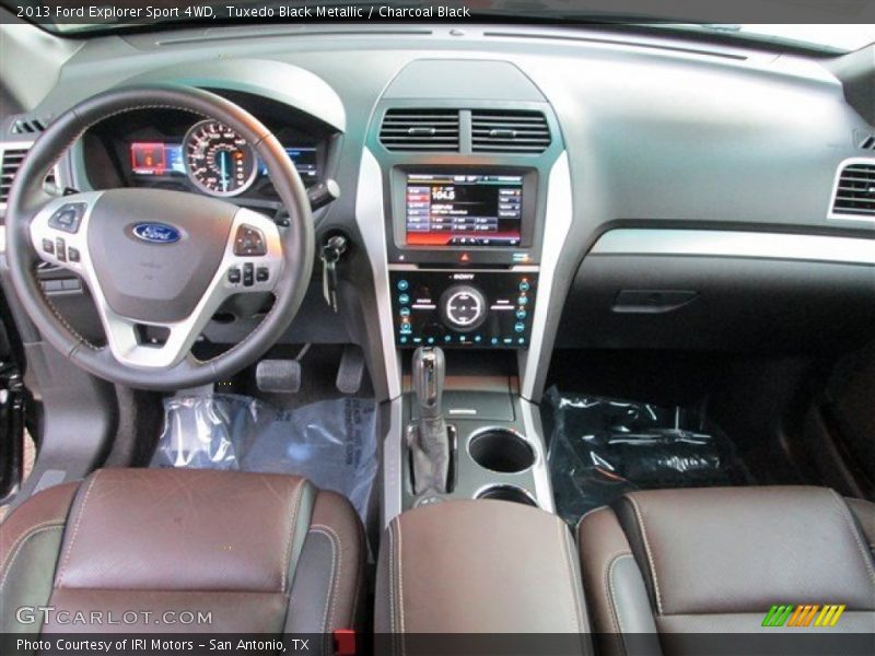 Tuxedo Black Metallic / Charcoal Black 2013 Ford Explorer Sport 4WD