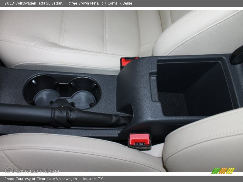 Toffee Brown Metallic / Cornsilk Beige 2013 Volkswagen Jetta SE Sedan