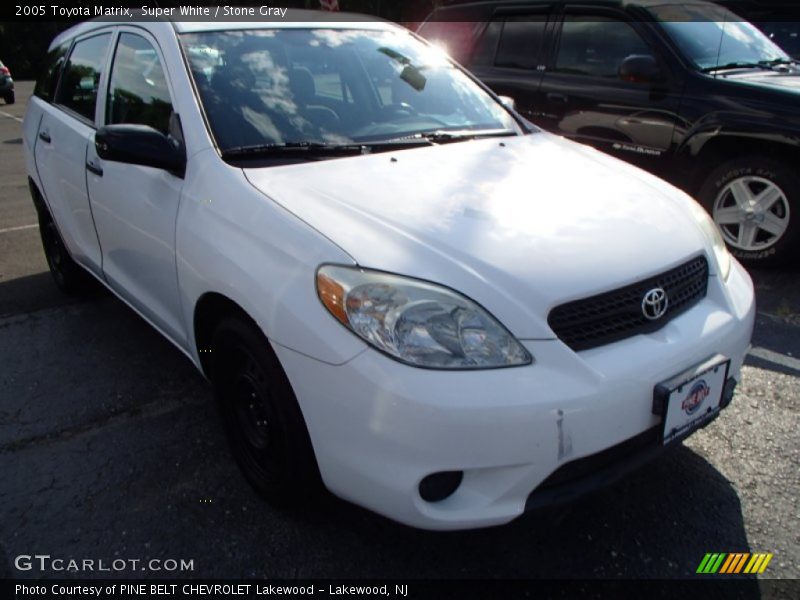 Super White / Stone Gray 2005 Toyota Matrix