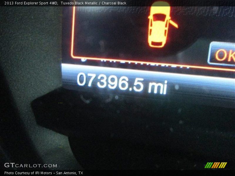 Tuxedo Black Metallic / Charcoal Black 2013 Ford Explorer Sport 4WD