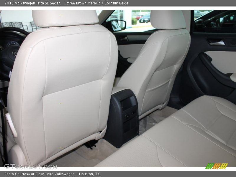 Toffee Brown Metallic / Cornsilk Beige 2013 Volkswagen Jetta SE Sedan