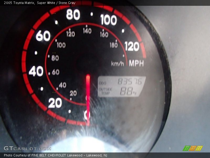 Super White / Stone Gray 2005 Toyota Matrix